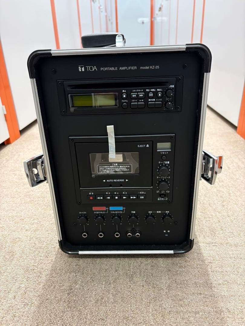 【極美品】TOA KZ-25 PAアンプ ポータブルアンプ　カラオケ 廃盤品希少