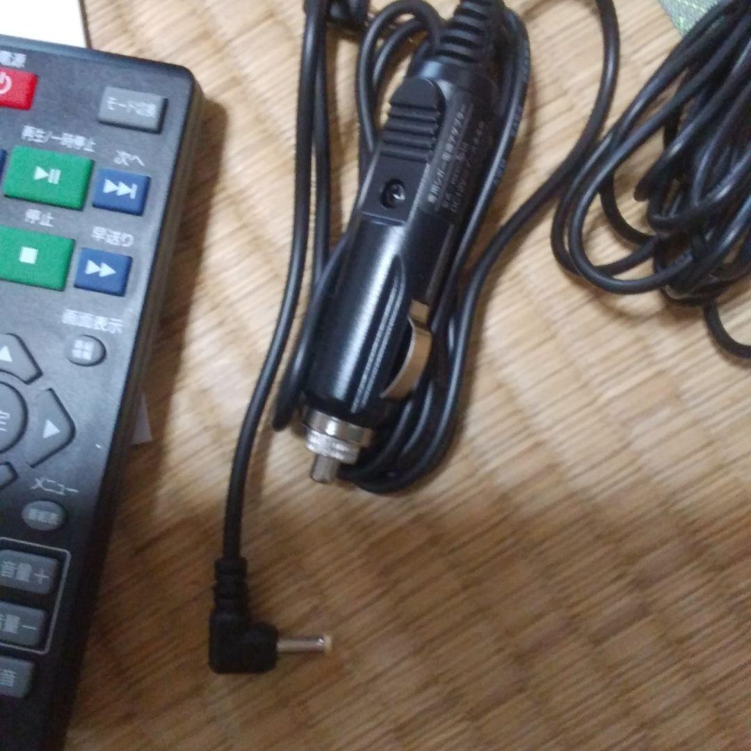 DVDプレイヤー、フルセグ付き10.1インチ(新品同様）