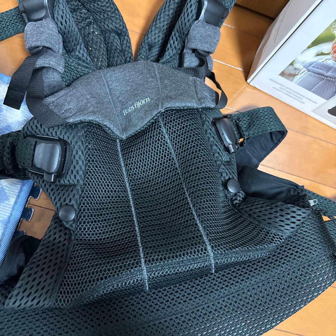 BABYBJORN ベビービョルン ハーモニー 抱っこ紐 ブラック　おまけ付き