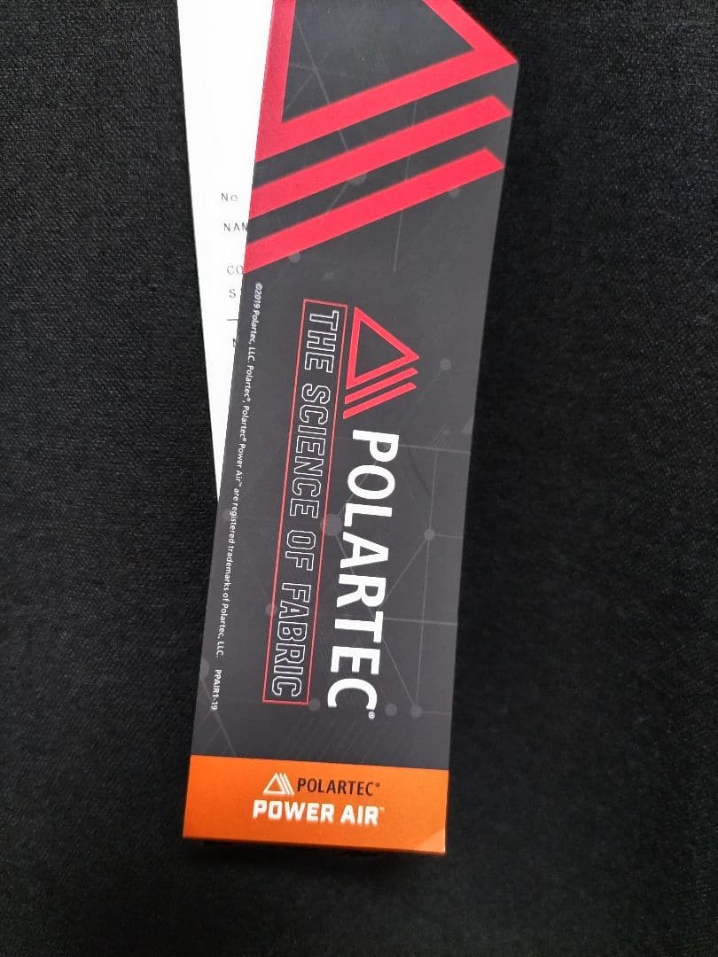 ユナイテッドトウキョウ　ポーラテック　パワーエア スウェット　黒　トレーナー