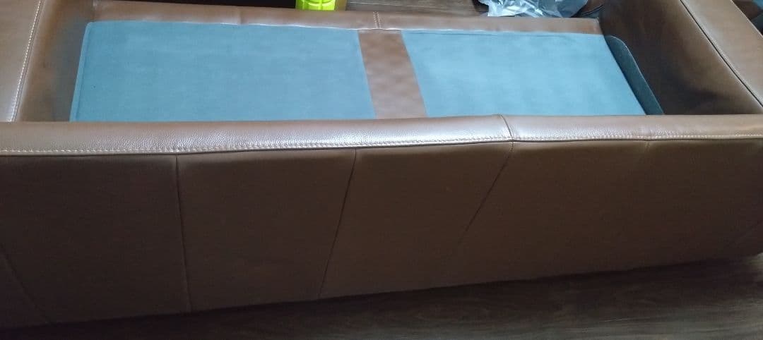 無印　革張りソファ　2.5シーター