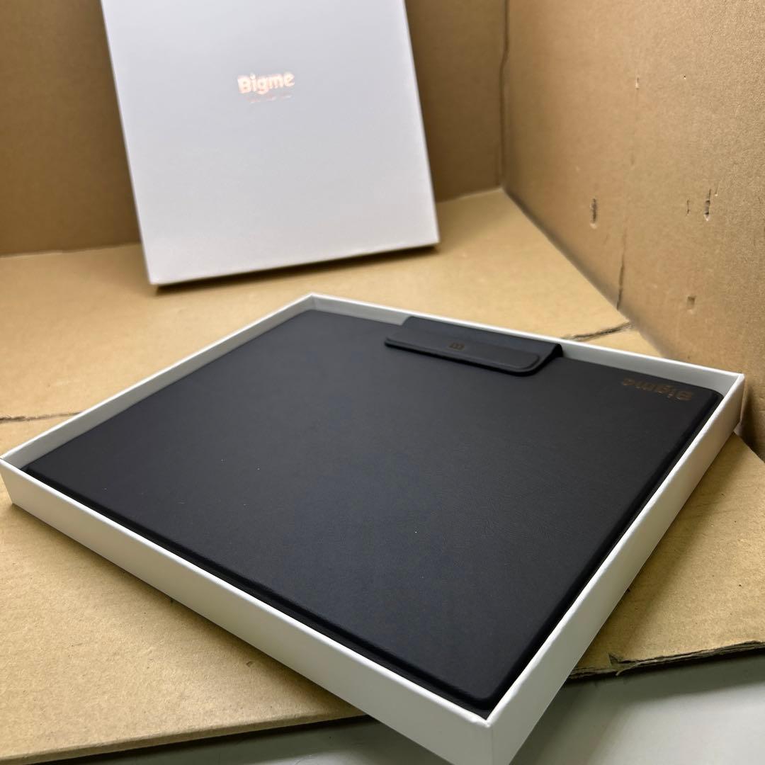 Bigme B1051 タブレット用のキーボード付きケース　ブラック