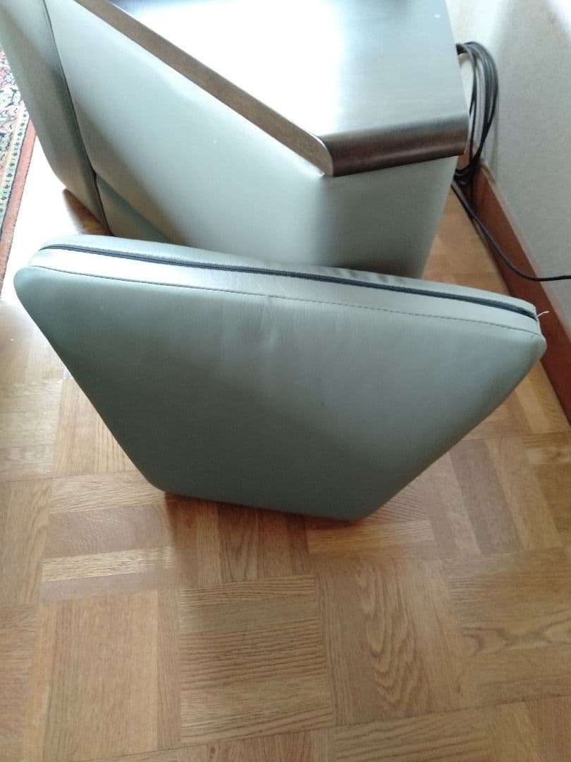 収納BOX付きソファー