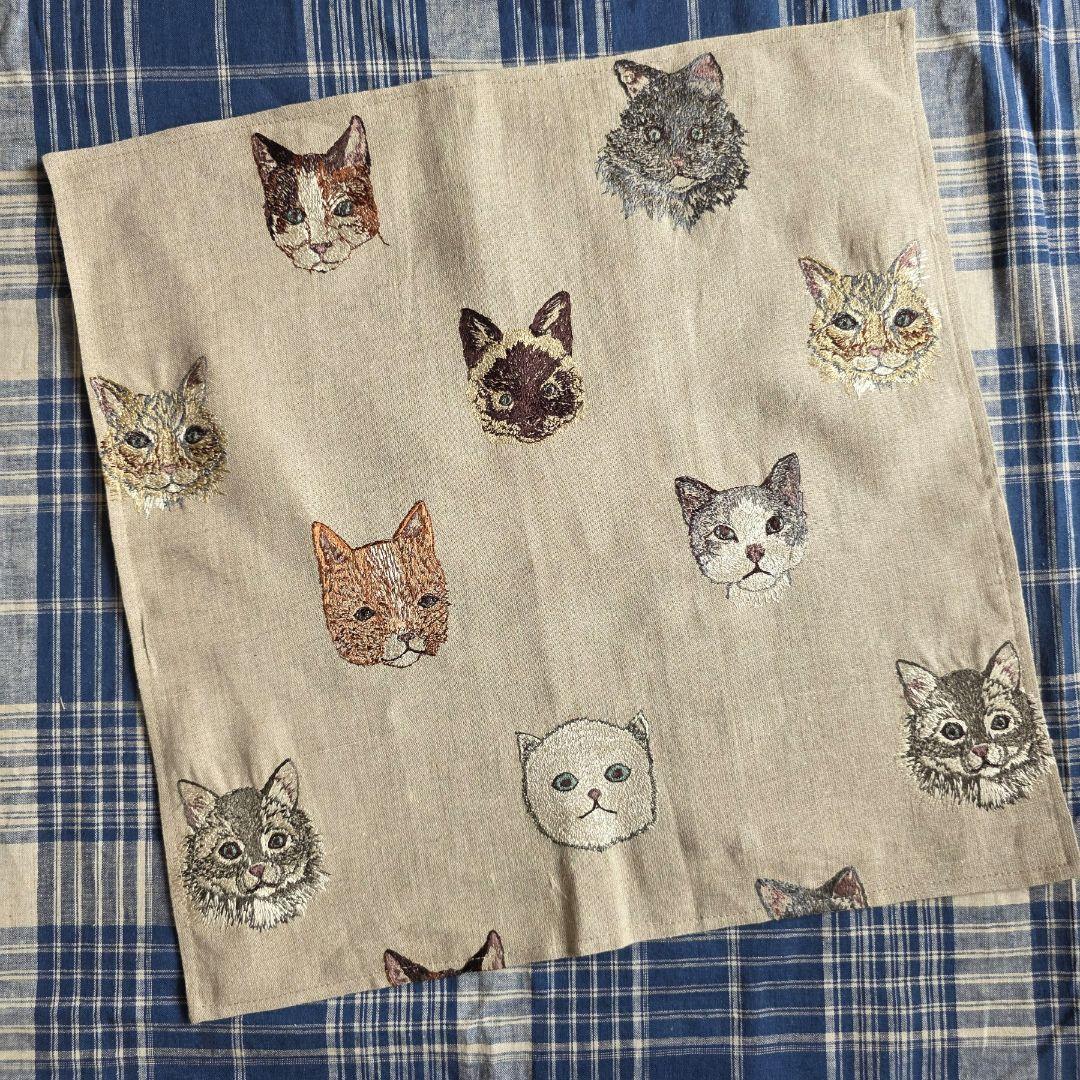 ハンドメイド　クッシヨンカバー　2点セット