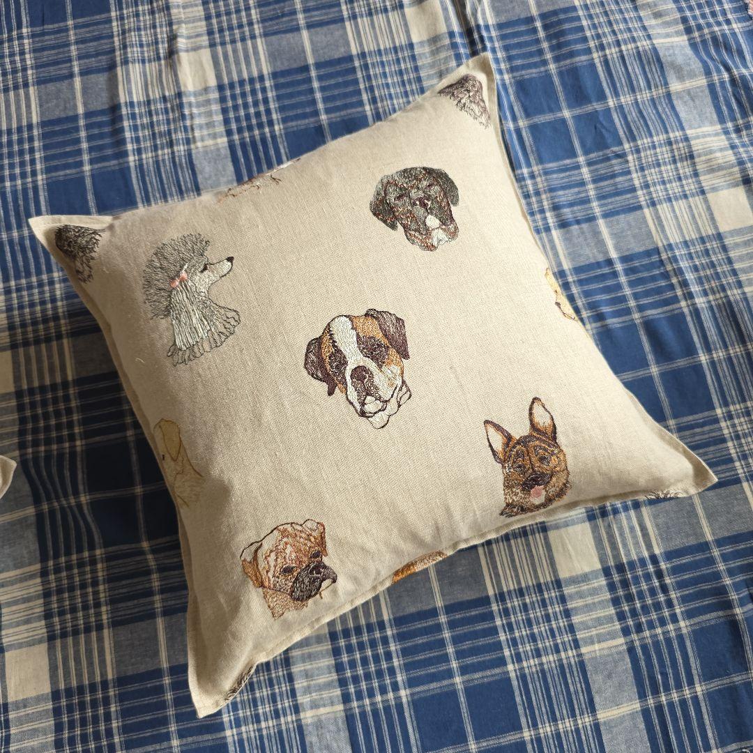 ハンドメイド　クッシヨンカバー　2点セット