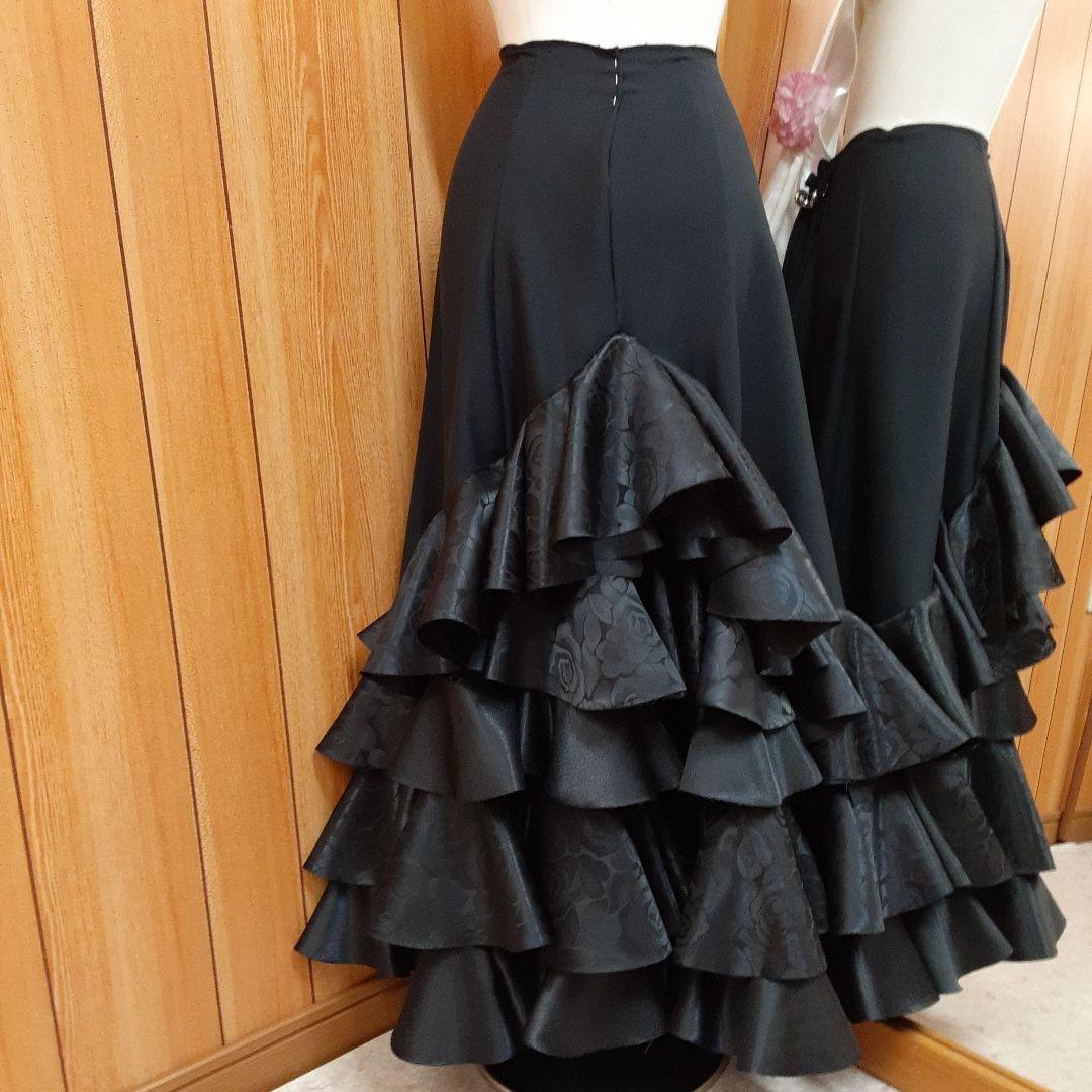 フラメンコ衣装　☆ファルダのみ　ブラックファルダ豪華フリル