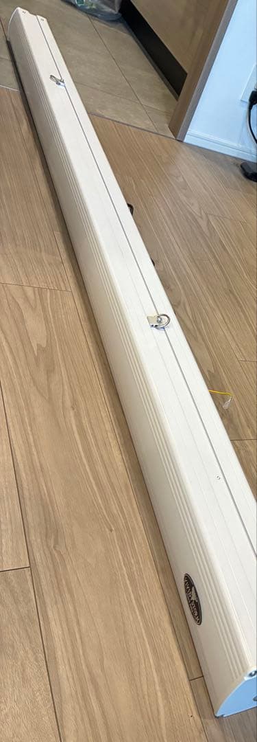 天吊り式 VIVIDSTORM SCREEN　84インチ