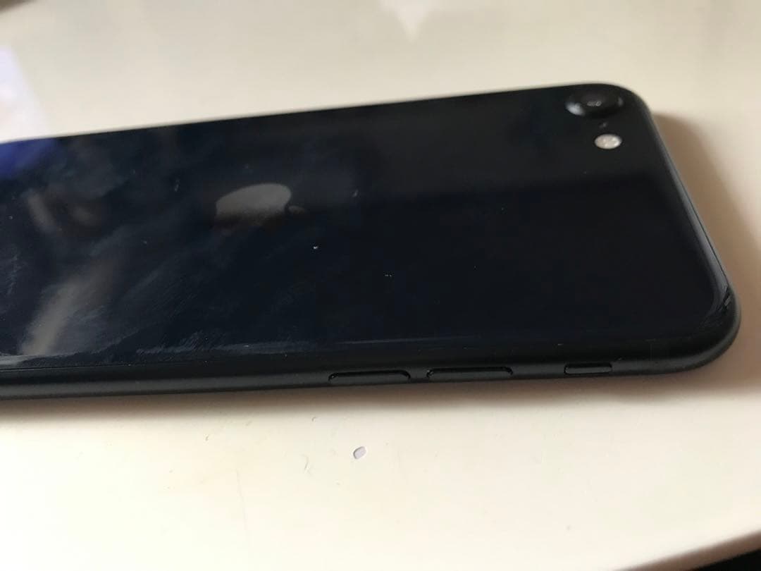 Apple iPhone SE（第3世代） 64GB ミッドナイト SIMフリ