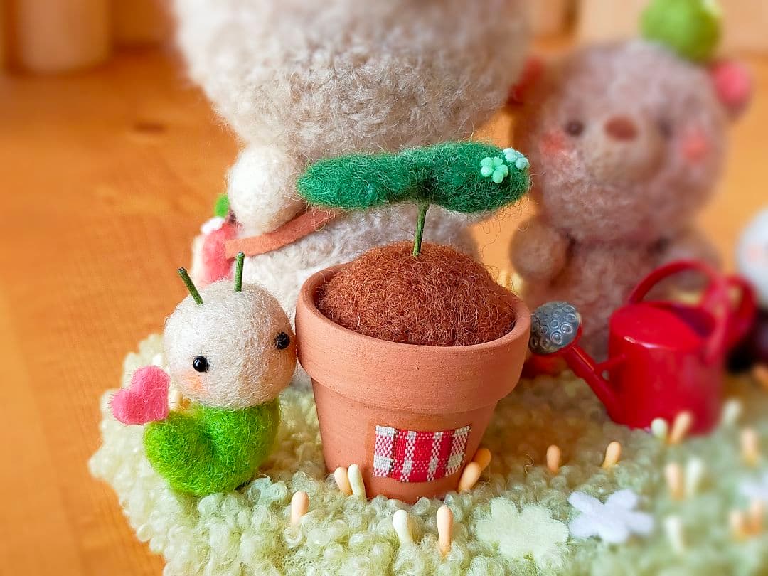 ✿羊毛フェルト✿くま✿種を植えました✿