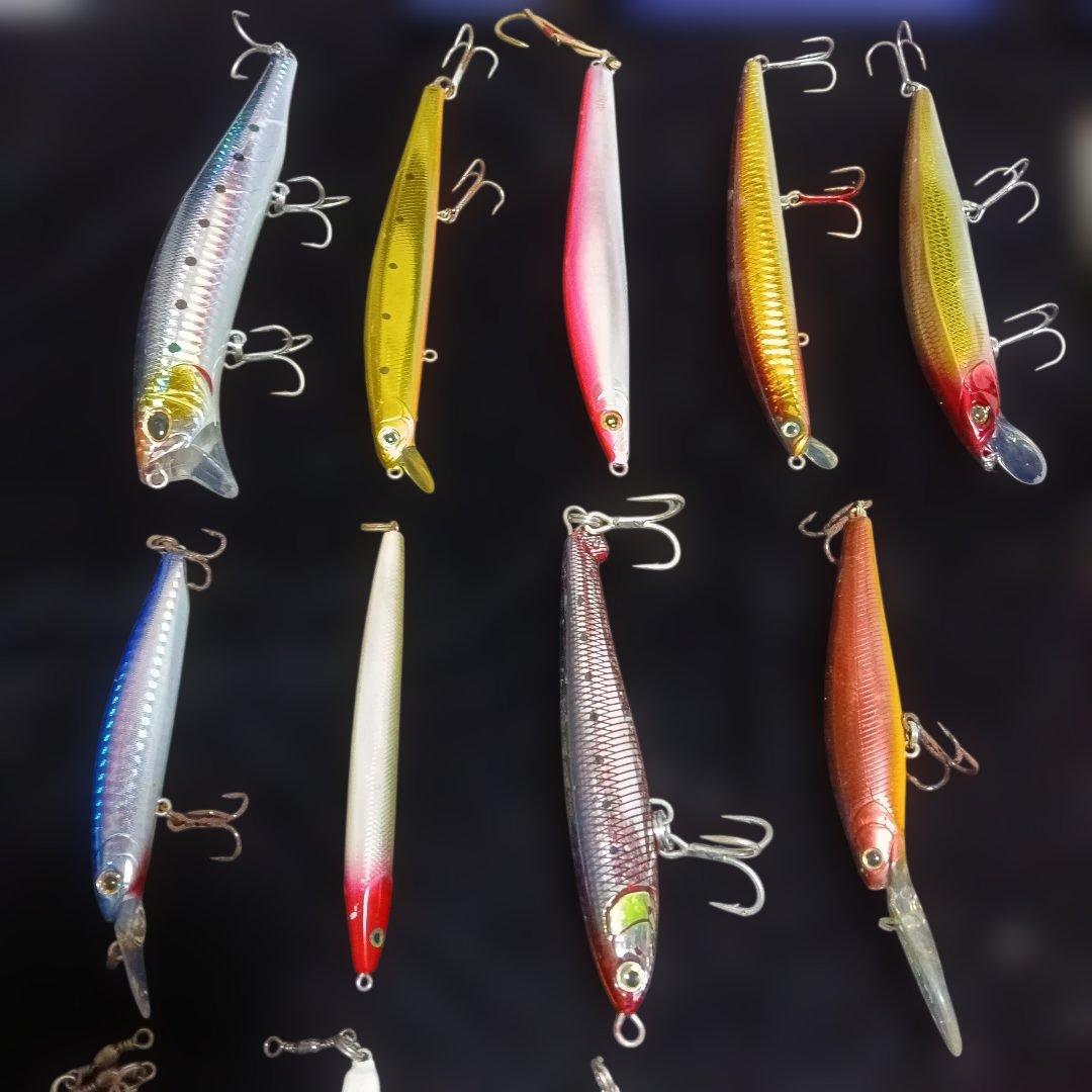 112..ミノー・プラグルアーセット 収納ケース付き