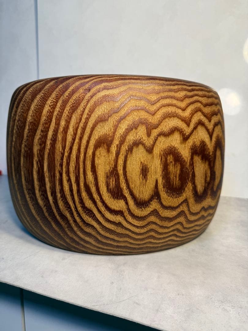 昭和初期　大胆な杢目が目を引く桐の火鉢　木胴銅張り　古民具　当時物　希少