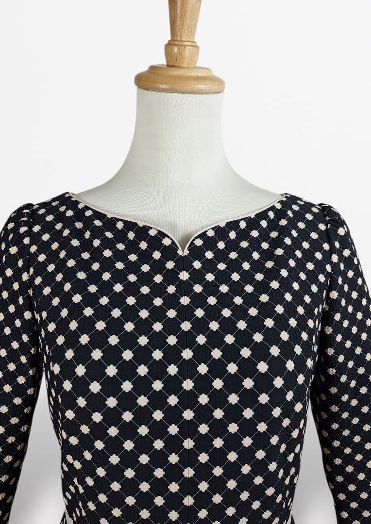 美品 TOCCA CLOVER STAMP ドレス