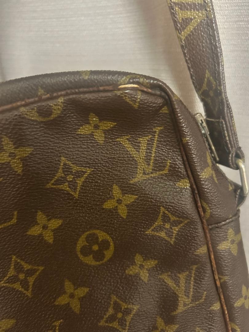 ルイヴィトン　ショルダーバッグ　モノグラム