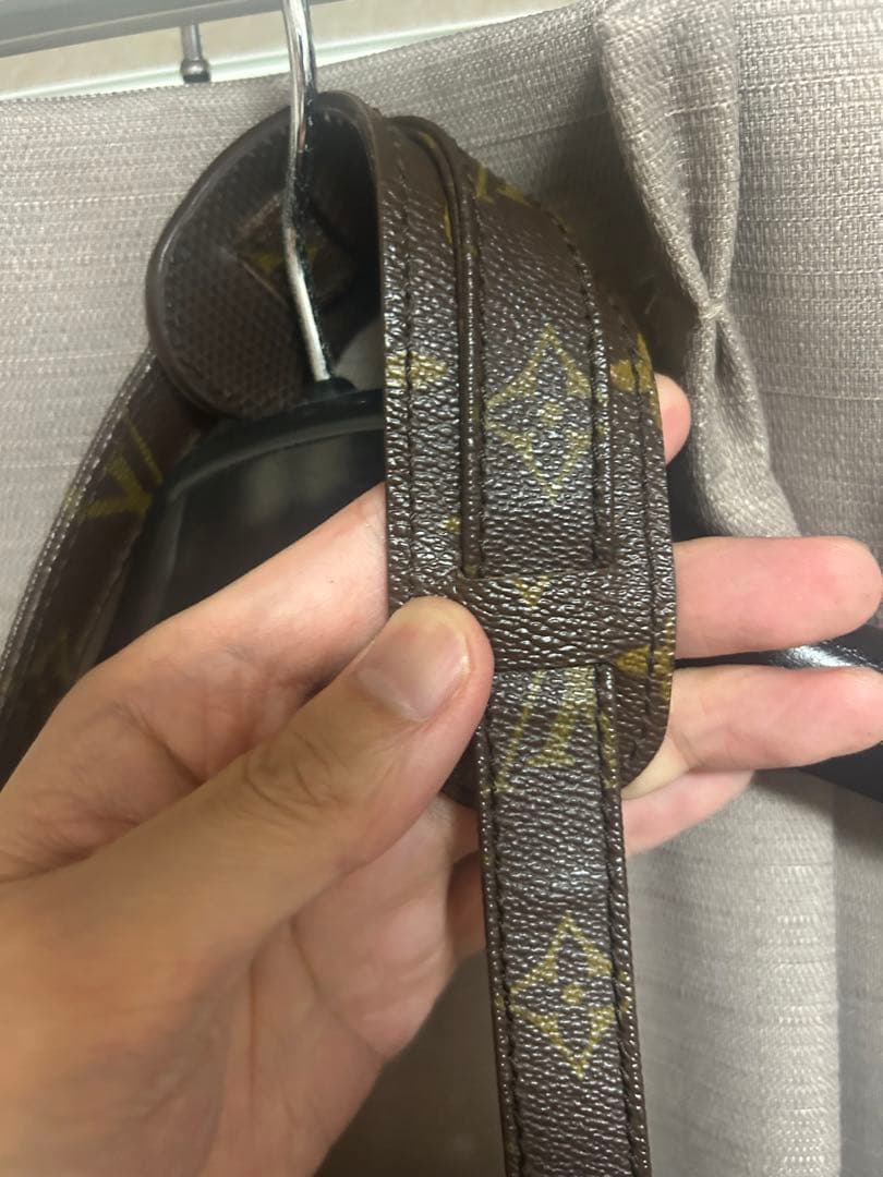 ルイヴィトン　ショルダーバッグ　モノグラム