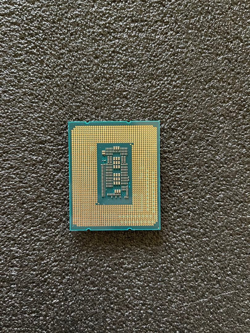 CPU Intel i5-12600KF + B760M AORUS Elite AX