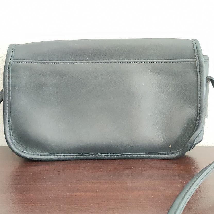 COACH オールドコーチ ショルダーバッグ レザー ターンロック 斜め掛け