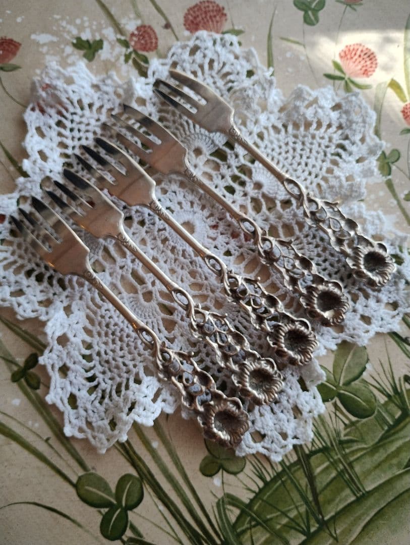 ヒルデスハイムローズ　バラ装飾ヴィンテージフォーク5本セット　刻印あり