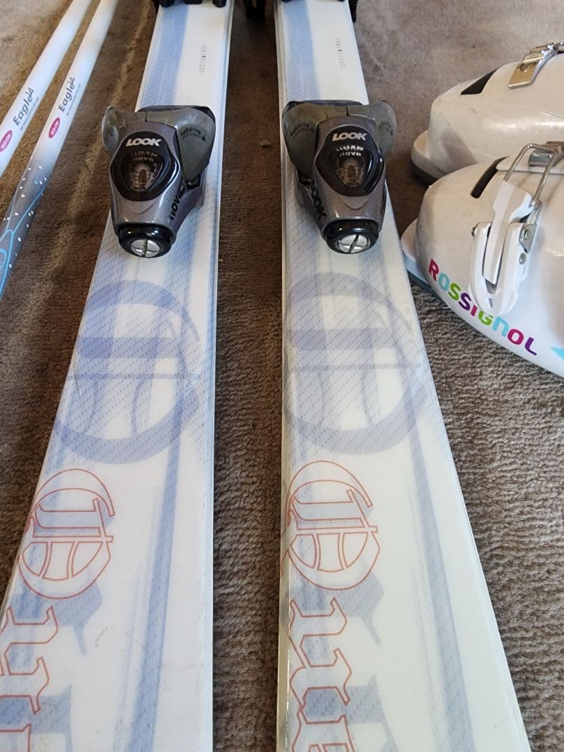 Hartレディースカービンクスキーセット☆ブーツ23.5☆ストック付き