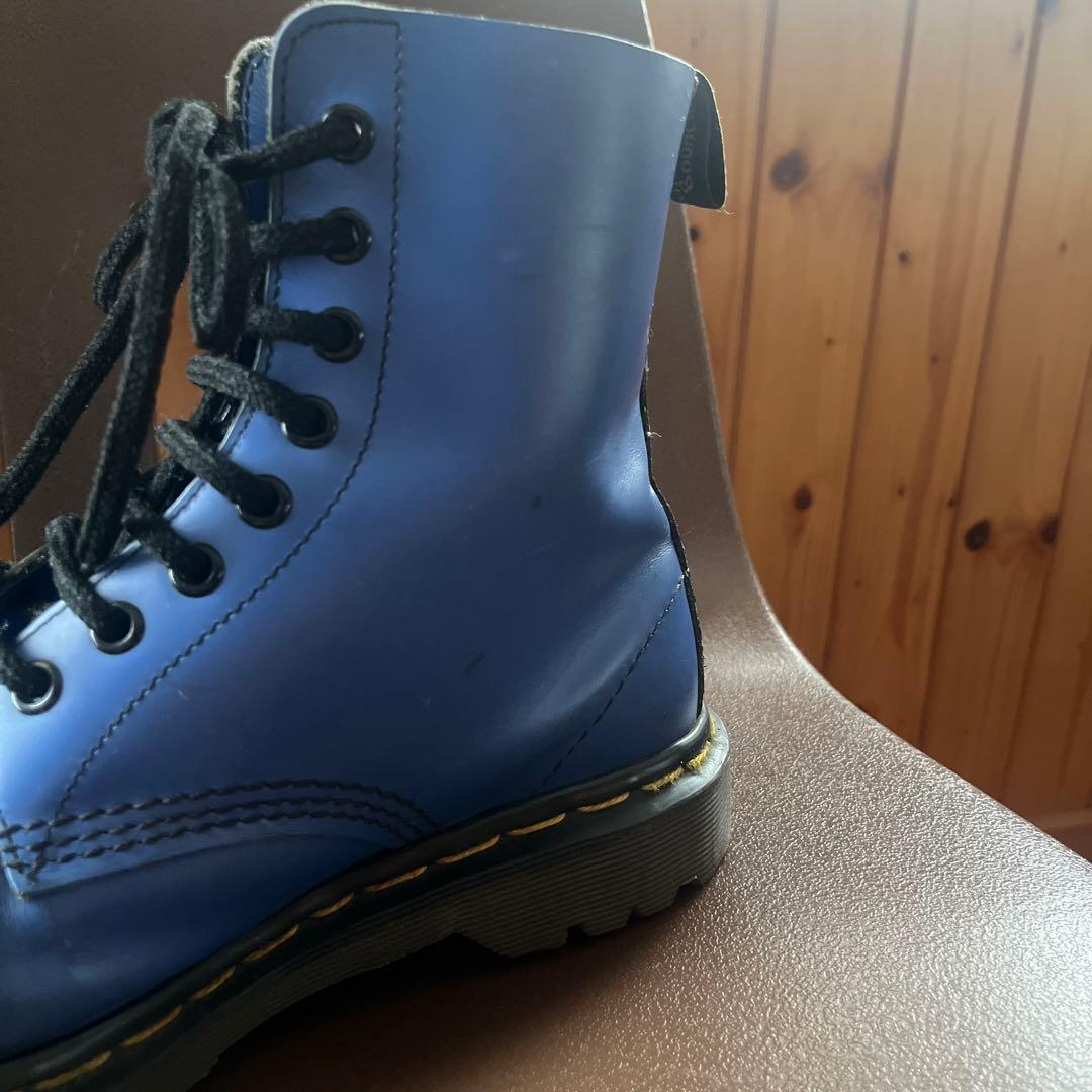 Dr. Martens 1460 8ホールブーツ ブルー レザー
