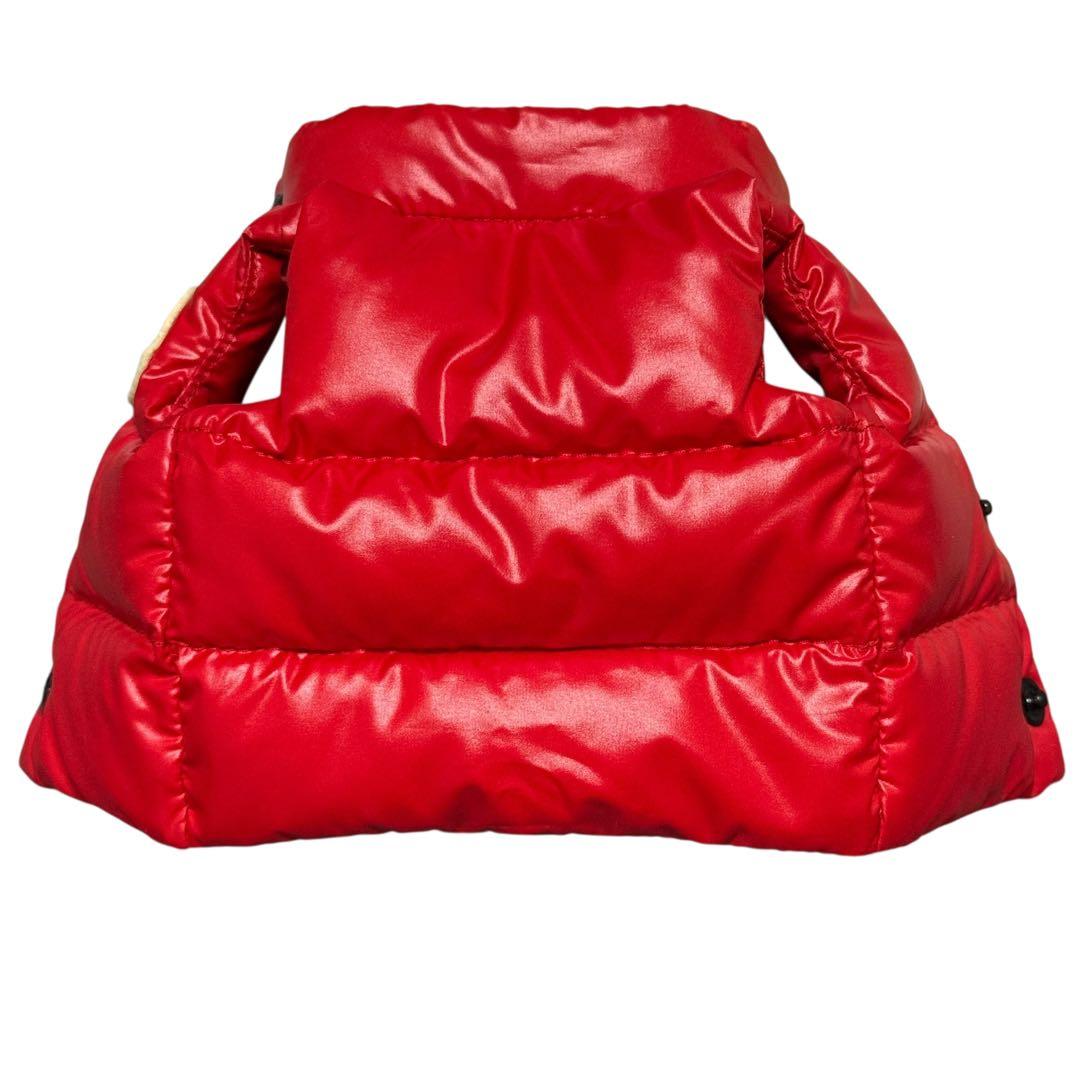 Moncler モンクレール ジレ型ロゴ 赤　キーリング key ring