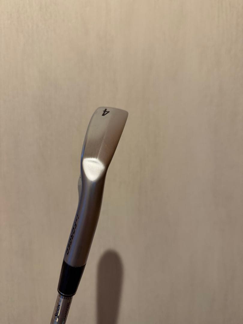 Srixon Zxi4 4番アイアン　DG MID115s