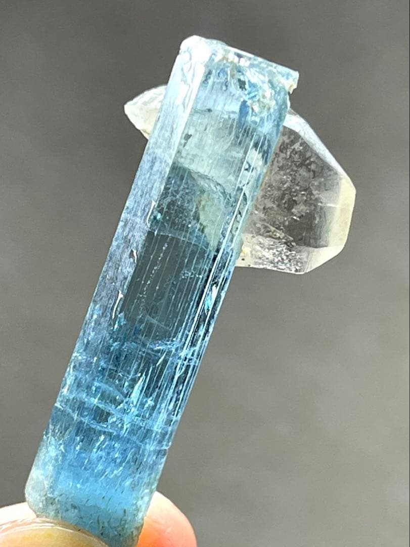 【希少・大結晶】アクアマリン 共生 スモーキークォーツ 原石 15.45 ct