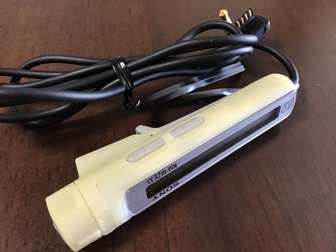 SONY MDウォークマン MZ-E33【動作確認済】made in Japan