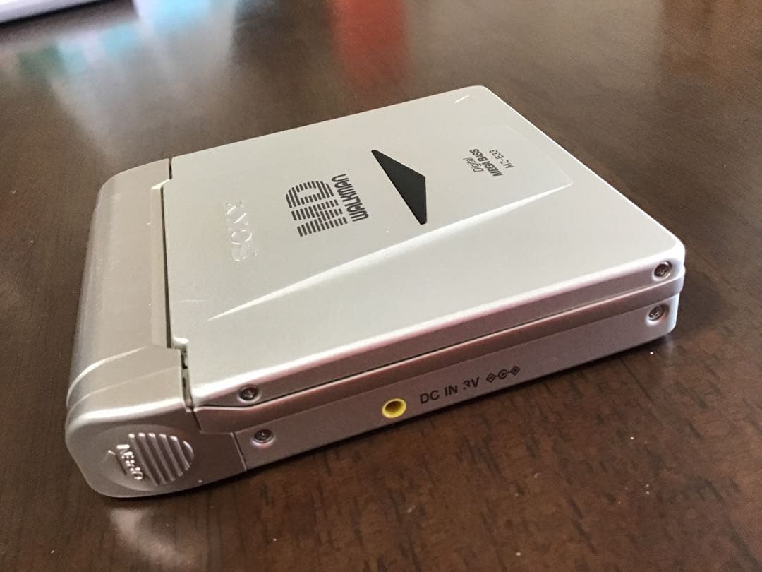 SONY MDウォークマン MZ-E33【動作確認済】made in Japan