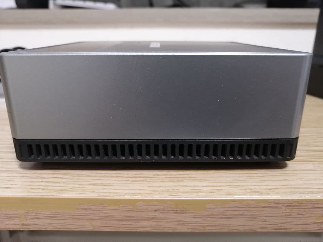 ミニPC MINISFORUM UM350