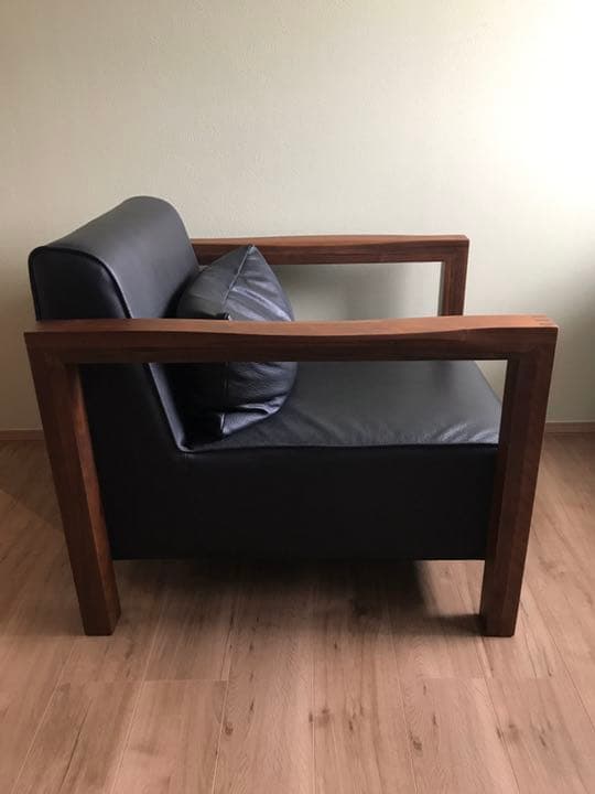 最終値下げ！高級本革　ソファ　無垢材ウォルナット　岩倉榮利　ロックストーン