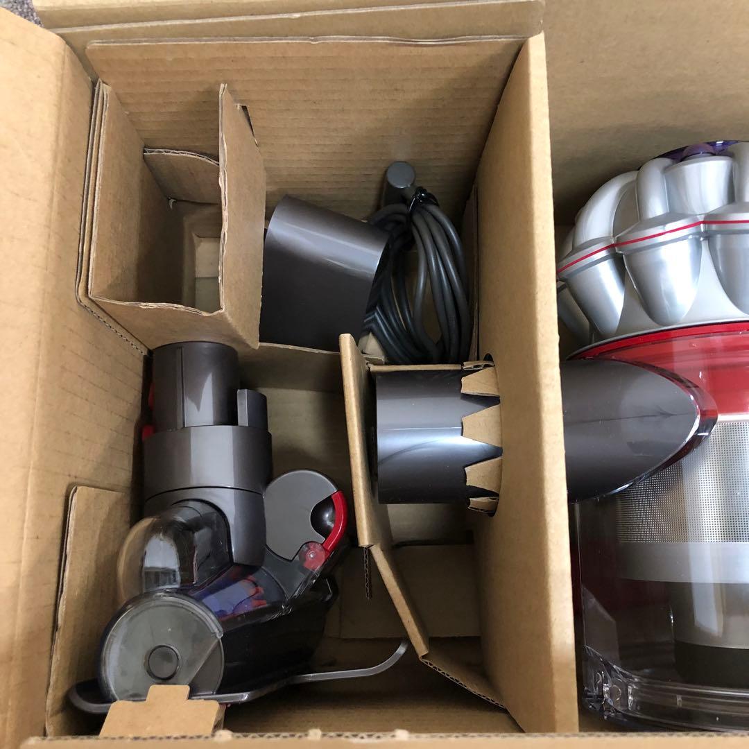 Dyson ダイソン　ハンディクリーナーV8 focus HH15 2024年