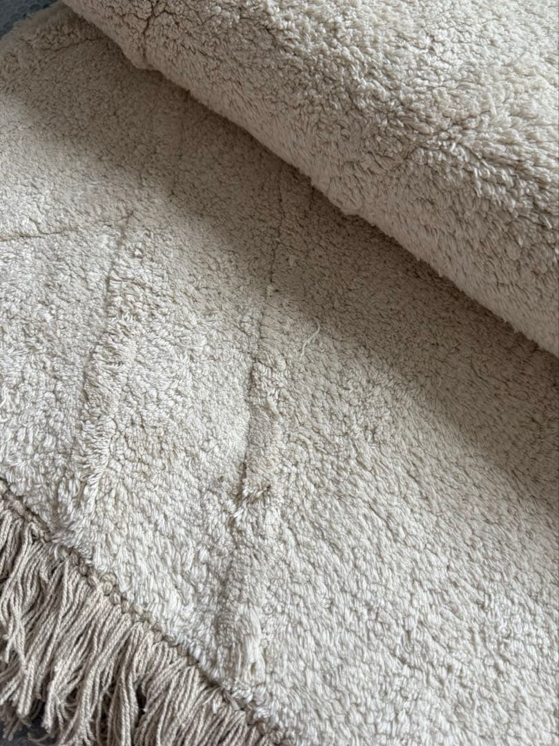 鍵*ポ様 ACTUS アクタス　アイボリー コットンラグ フリンジ付き