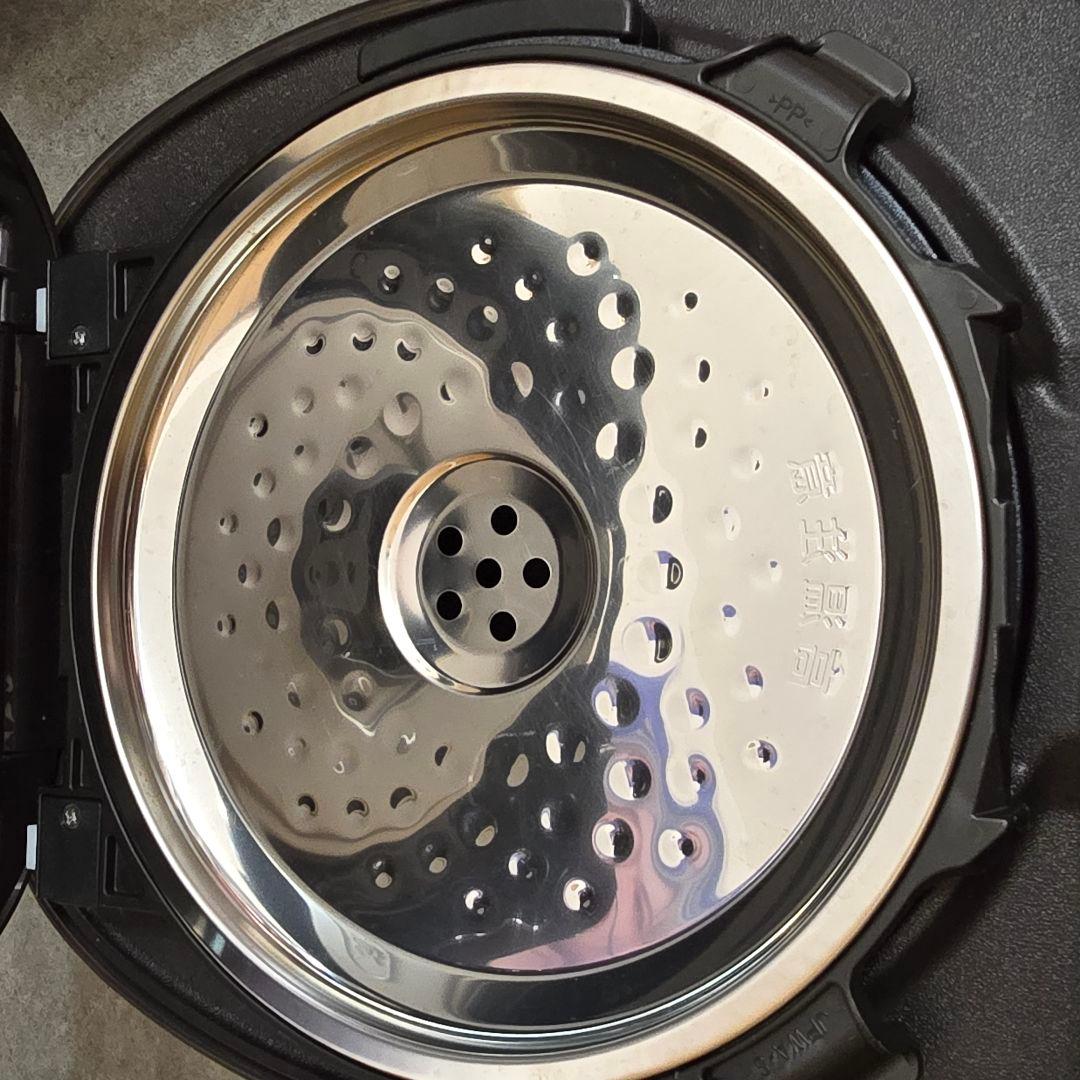 TIGER IH炊飯器 タイガー　5.5合炊き