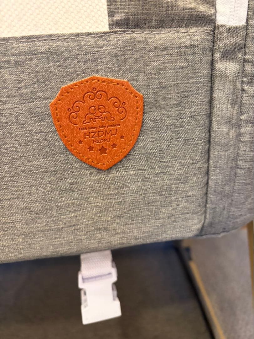 HZDMJ ベビーベッド　折りたたみ式　添い寝 グレー