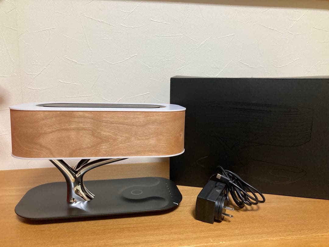 TREE OF LIGHT 充電器付　Bluetoothスピーカー 多機能ランプ