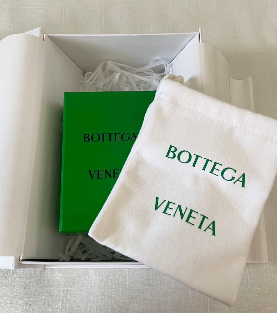 BOTTEGA VENETAトライアングル キーリング
