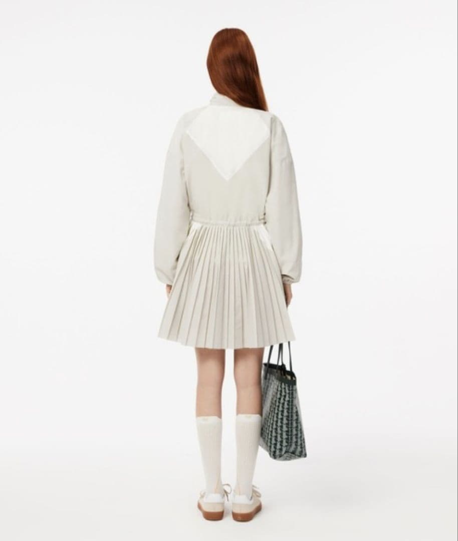 LACOSTE 白 ワンピース プリーツスカート36（ M相当） 売切予定