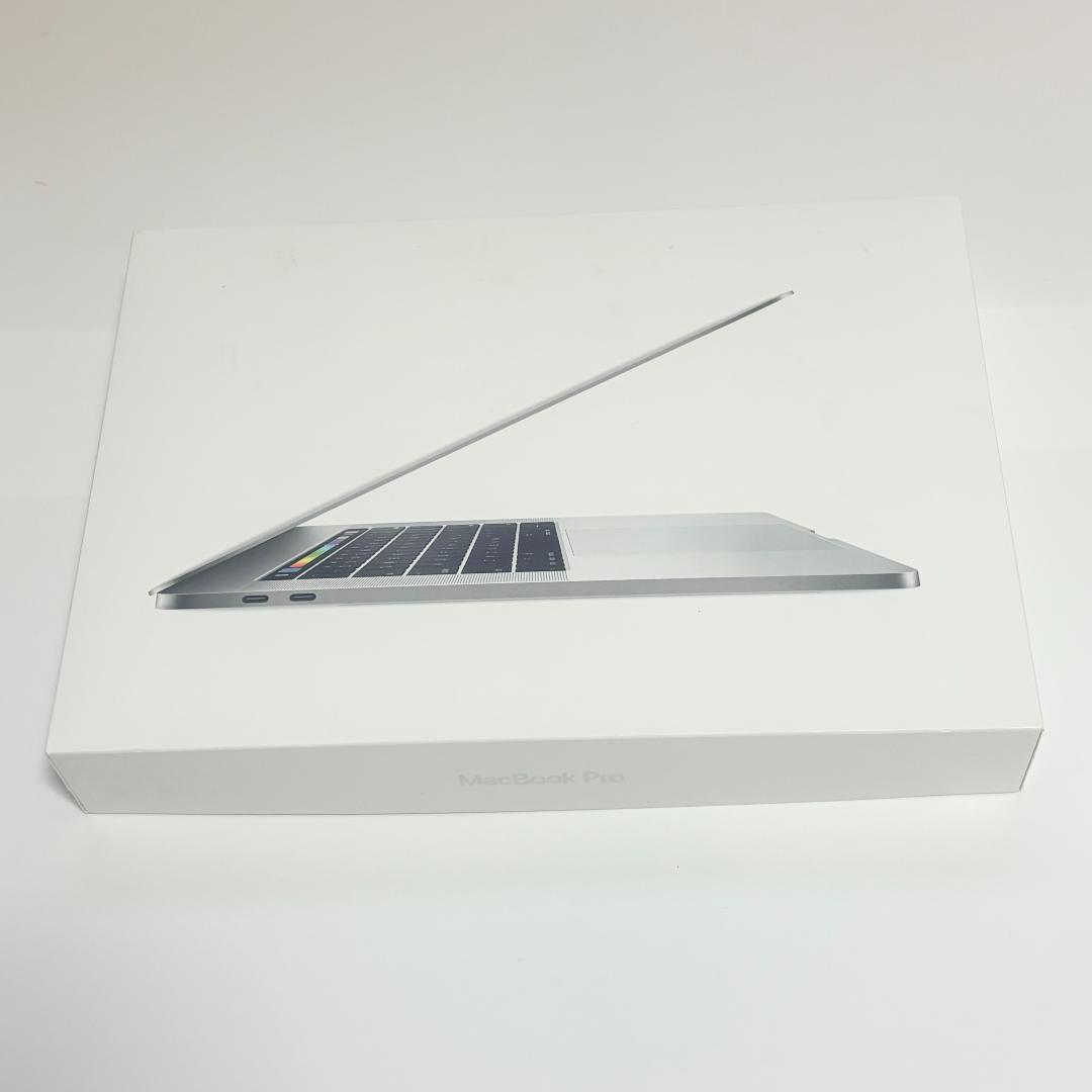 MacBook Pro 15 2017 core i7 16GB 箱/充電器付