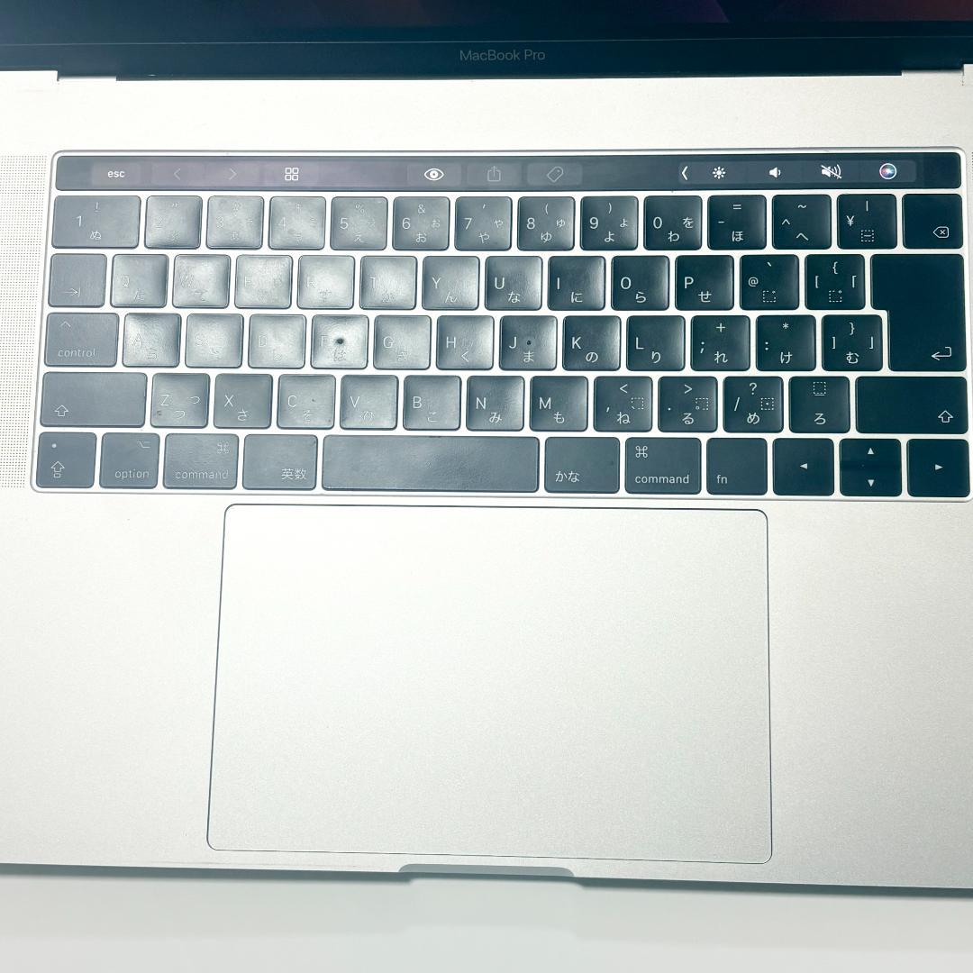 MacBook Pro 15 2017 core i7 16GB 箱/充電器付