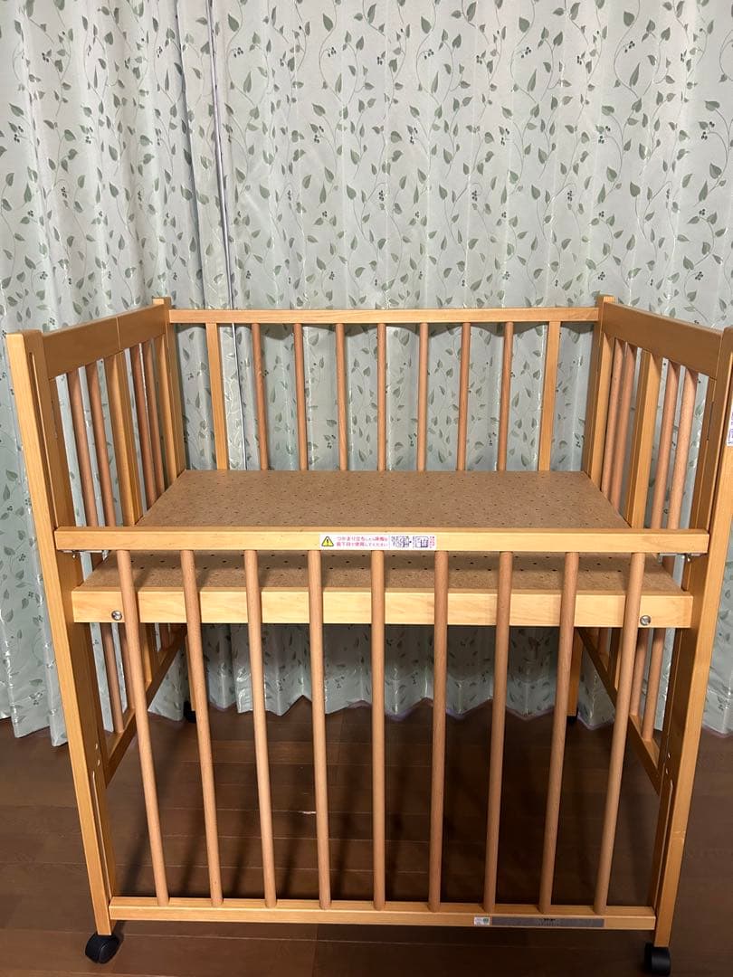 スリーピー　日本製　木製　ベビーベッド キャスター付き　石崎家具