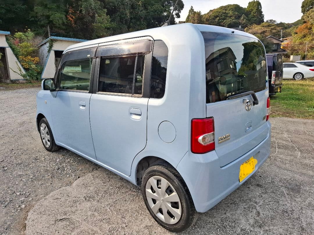 トヨタ ピクシス スペース　ムーヴコンテ 車検8年8月　千葉県