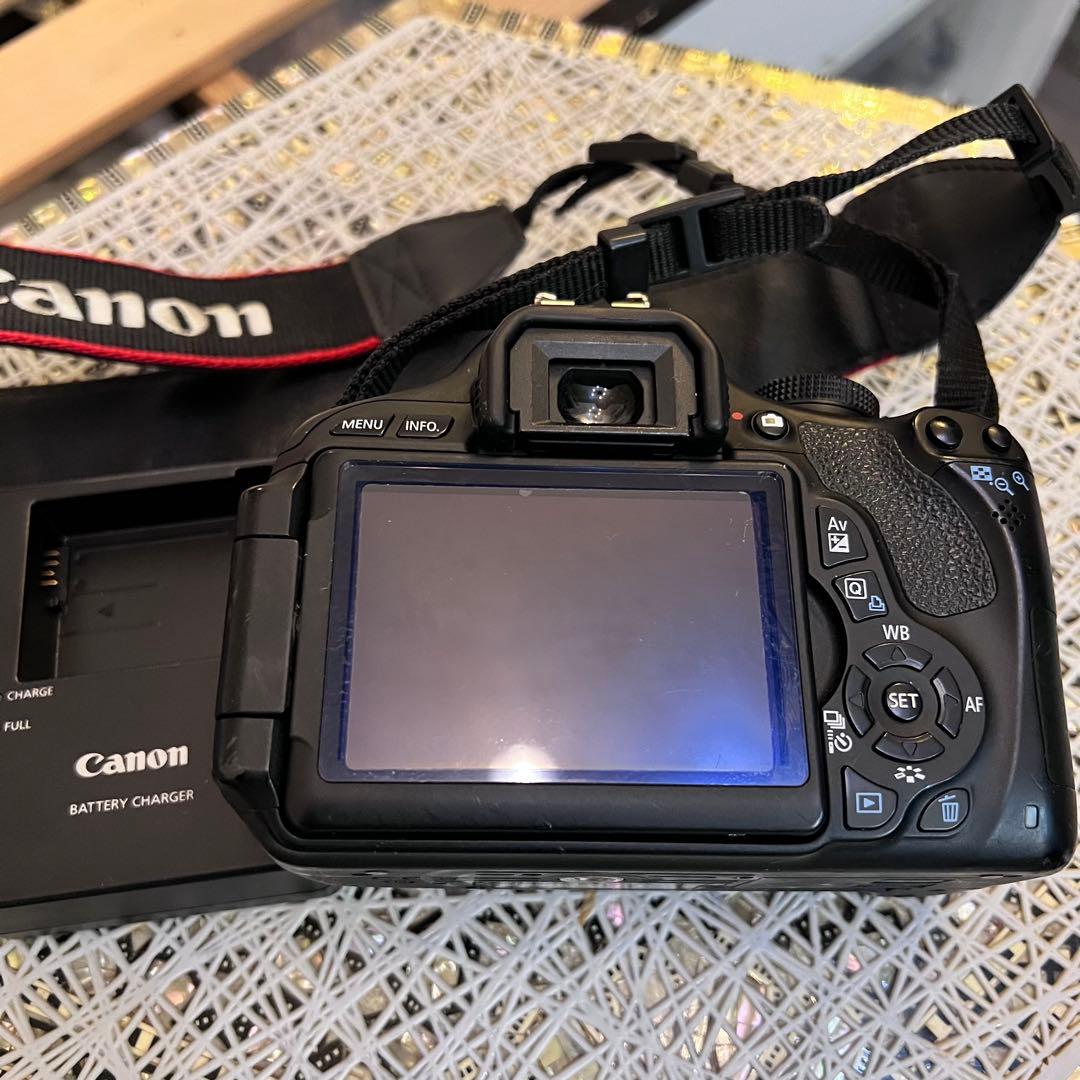 Canon EOS kiss X5デジタル一眼レフカメラ 本体ジャンク