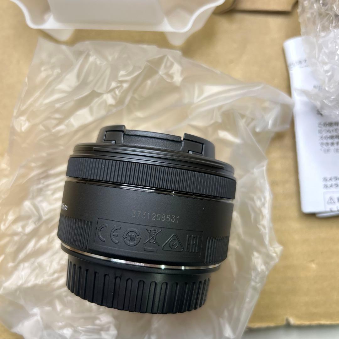 キヤノン　単焦点レンズ EF50mm F1.8 STM