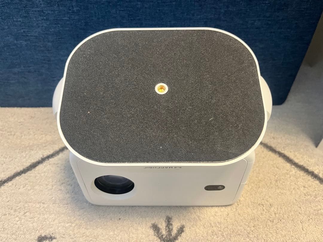 MAGCUBIC L018プロジェクター本体 ホワイト