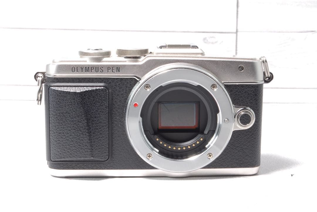 オリンパス PEN E-PL7 ダブルズームキット スマホ転送 ミラーレス