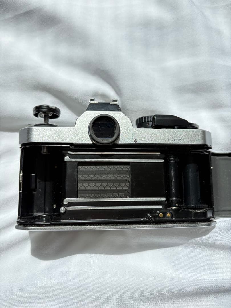 【美品】Nikon New FM2 Nikkor 50mm f/1.8付