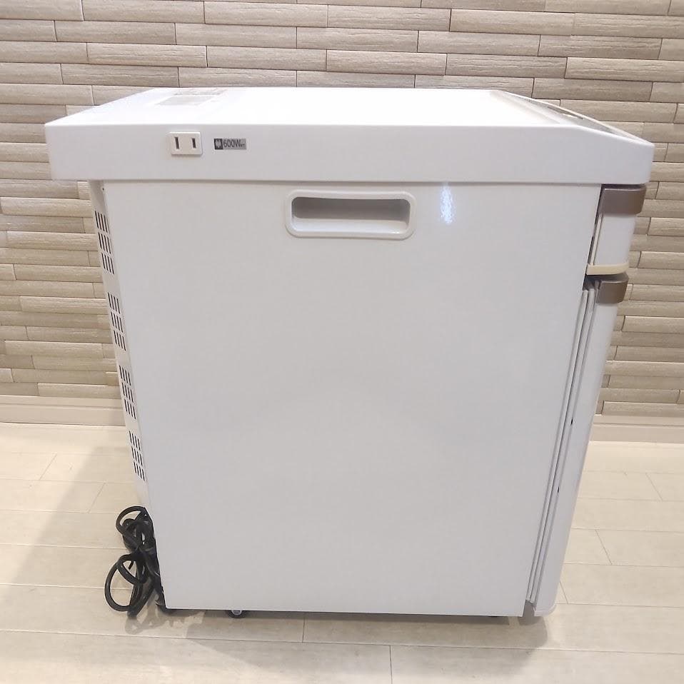 ツインバード ベッドサイド冷蔵庫 HR-D282W ペルチェ方式冷蔵庫