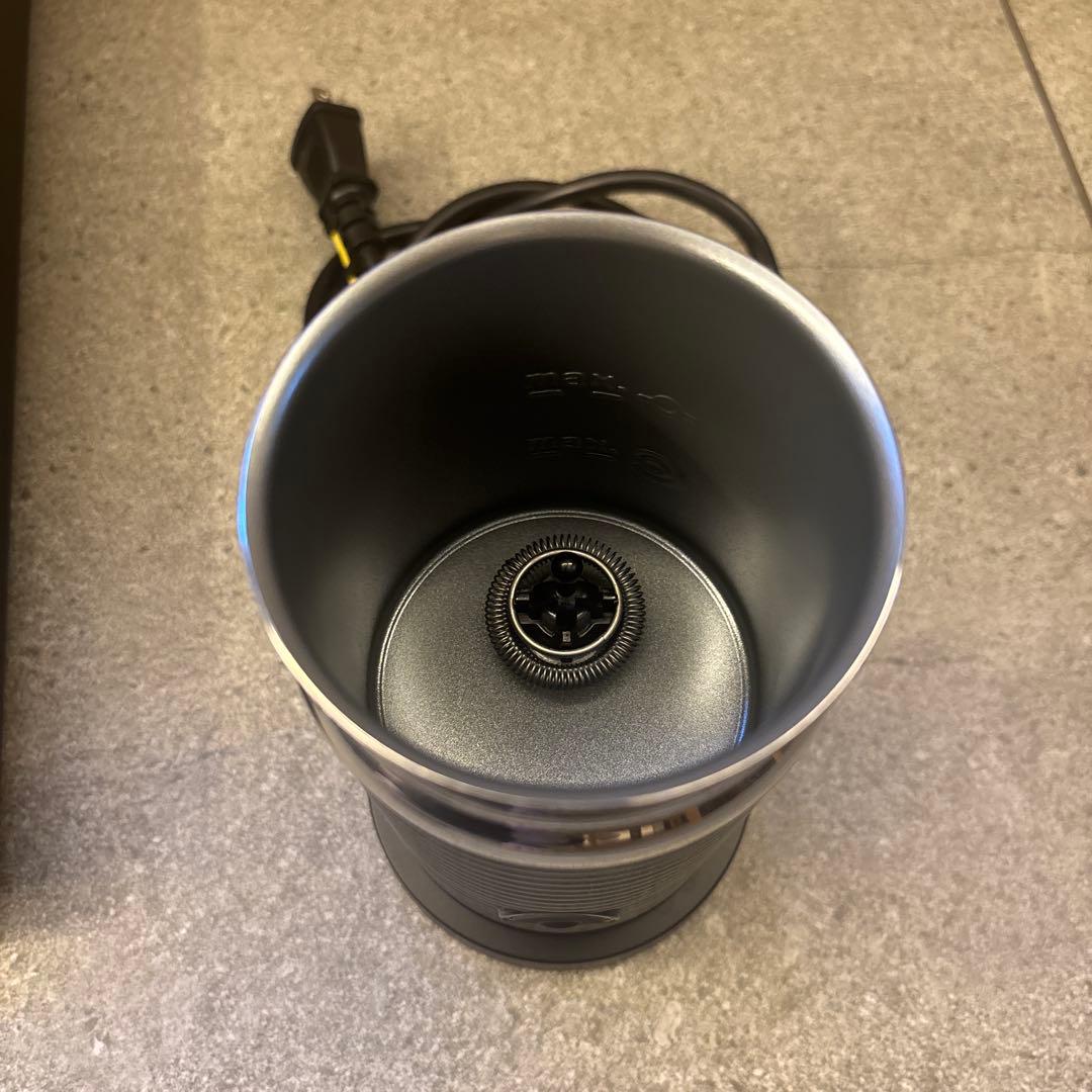 NESPRESSO エッセンサ ミニ D30 エアロチーノ カプセルホルダー付