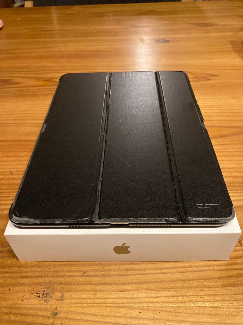 SIMフリー iPad 32GB Wi-Fi+Cellular MPG42J/A