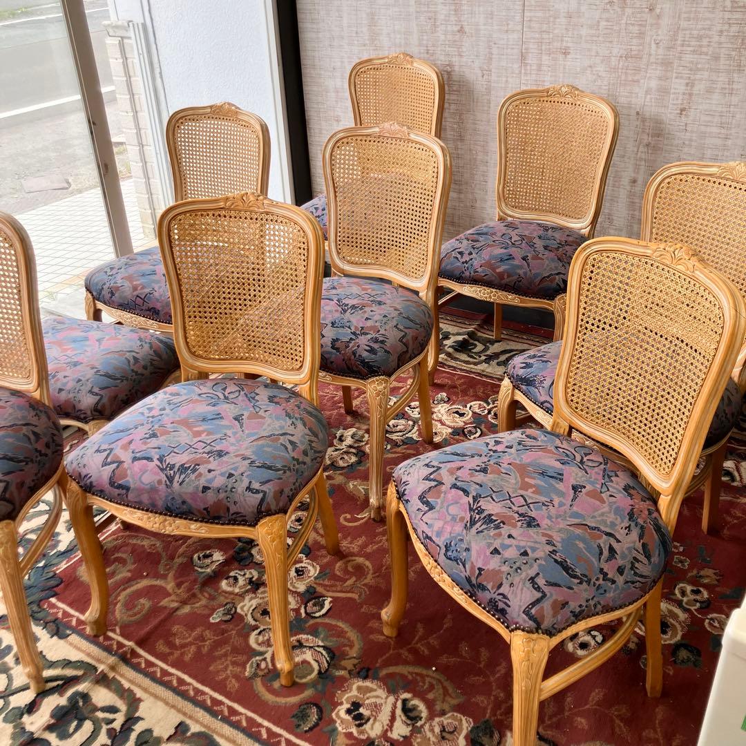 g8 イタリア家具 花柄彫刻 リベット打ちダイニングチェア 木製椅子 ビンテージ